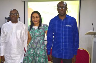L-R: Wale Ajisebutu, Vice-Chairman, 21st Century Technologies, Dr. Nkiru Balonwu, Managing Partner, RDF, both speakers at the October 2017 edition of the CFA's Startups Hangout, with Chukwuemeka Fred Agbata Jnr, Founder, CFAtech.ng, Presenter of Tech Trends on Channels Television and the Convener of the Hangout.