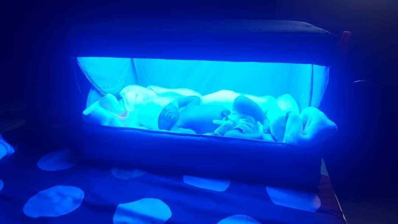 This Healthtech Startup is Making Solar-Powered Glowing Cribs to Treat Babies with Neonatal Jaundice
