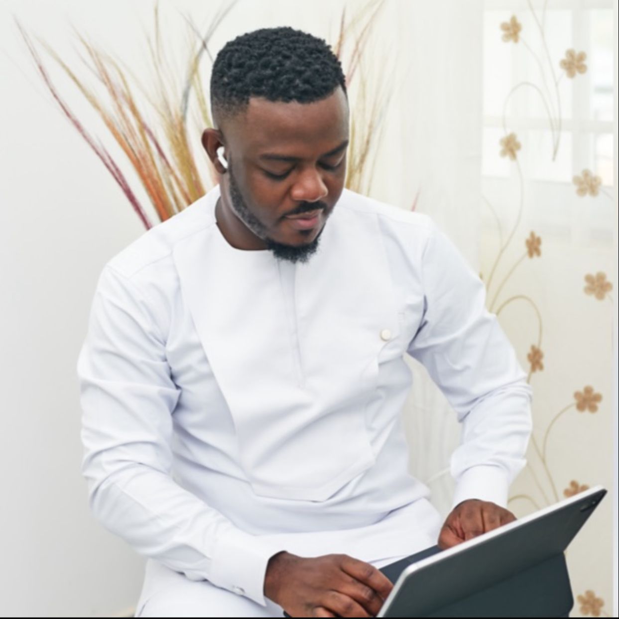 Investor calls out Ghanaian startup founder, Donald Diaba over unpaid £3000 personal loan