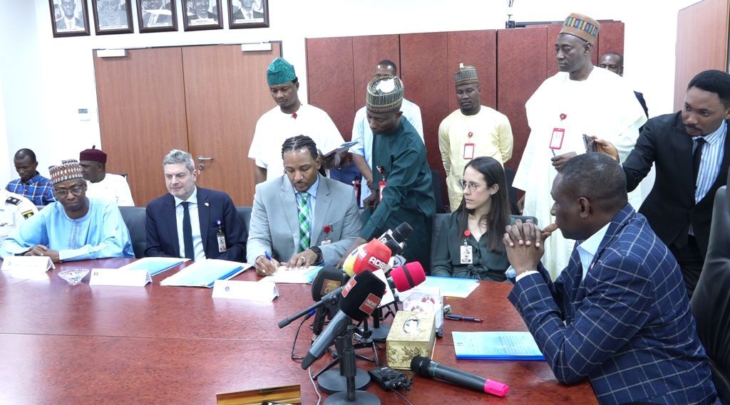 EFCC returns N78.5 million to American, Spanish and Swiss victims of Nigerian online scammers