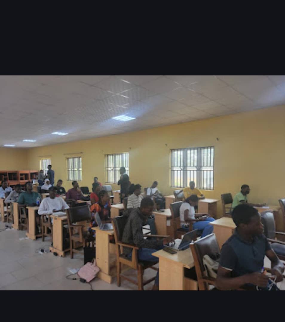 Tech culture in UI - Computer Science students in class