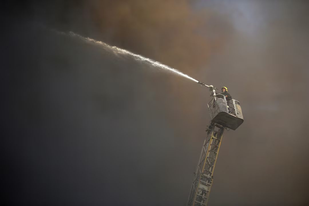 Fire outbreak at Cairo telecommunications' data centre kills 4, disrupts internet