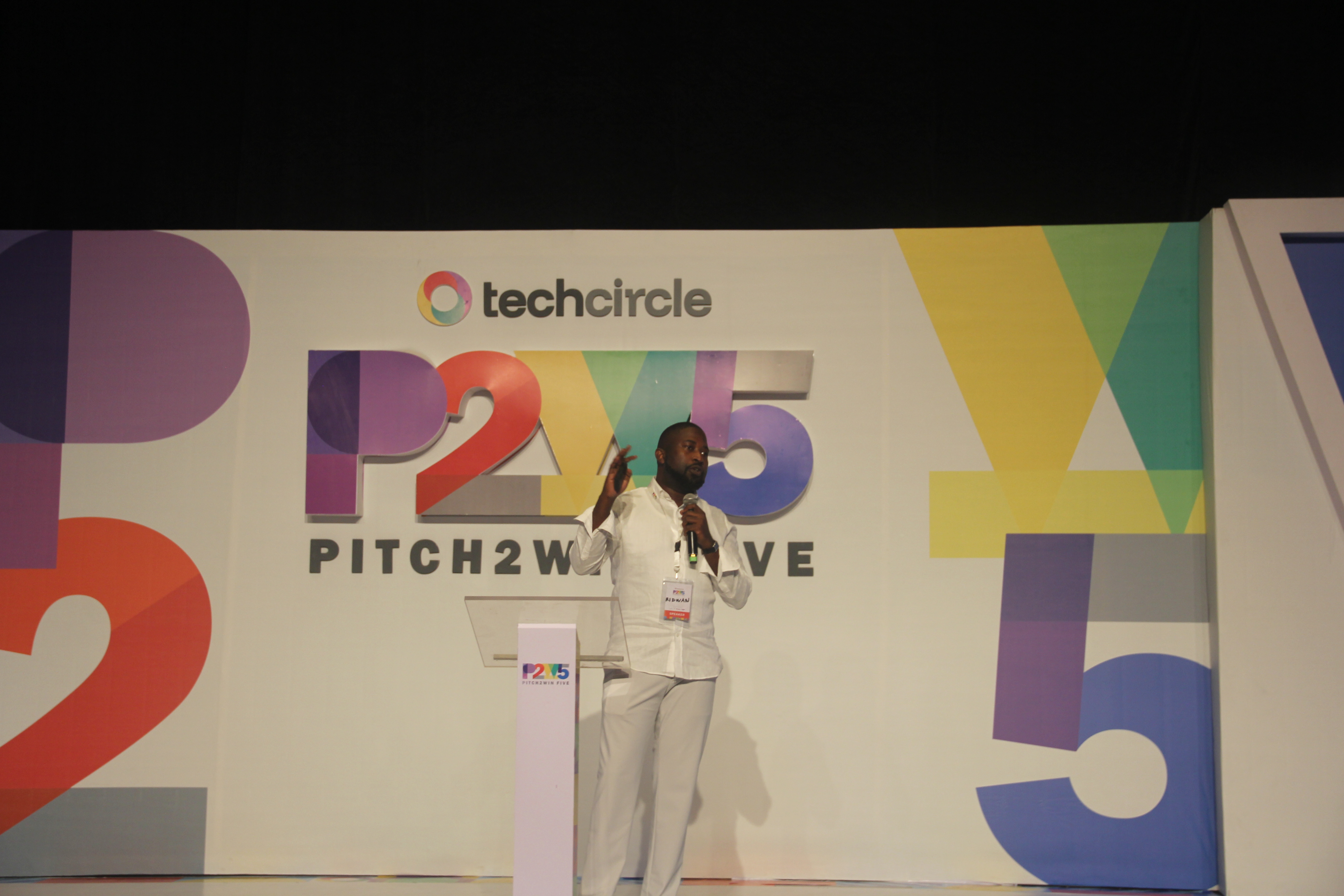 Talktu wins $10k at Pitch2Win5 out of 12 finalists