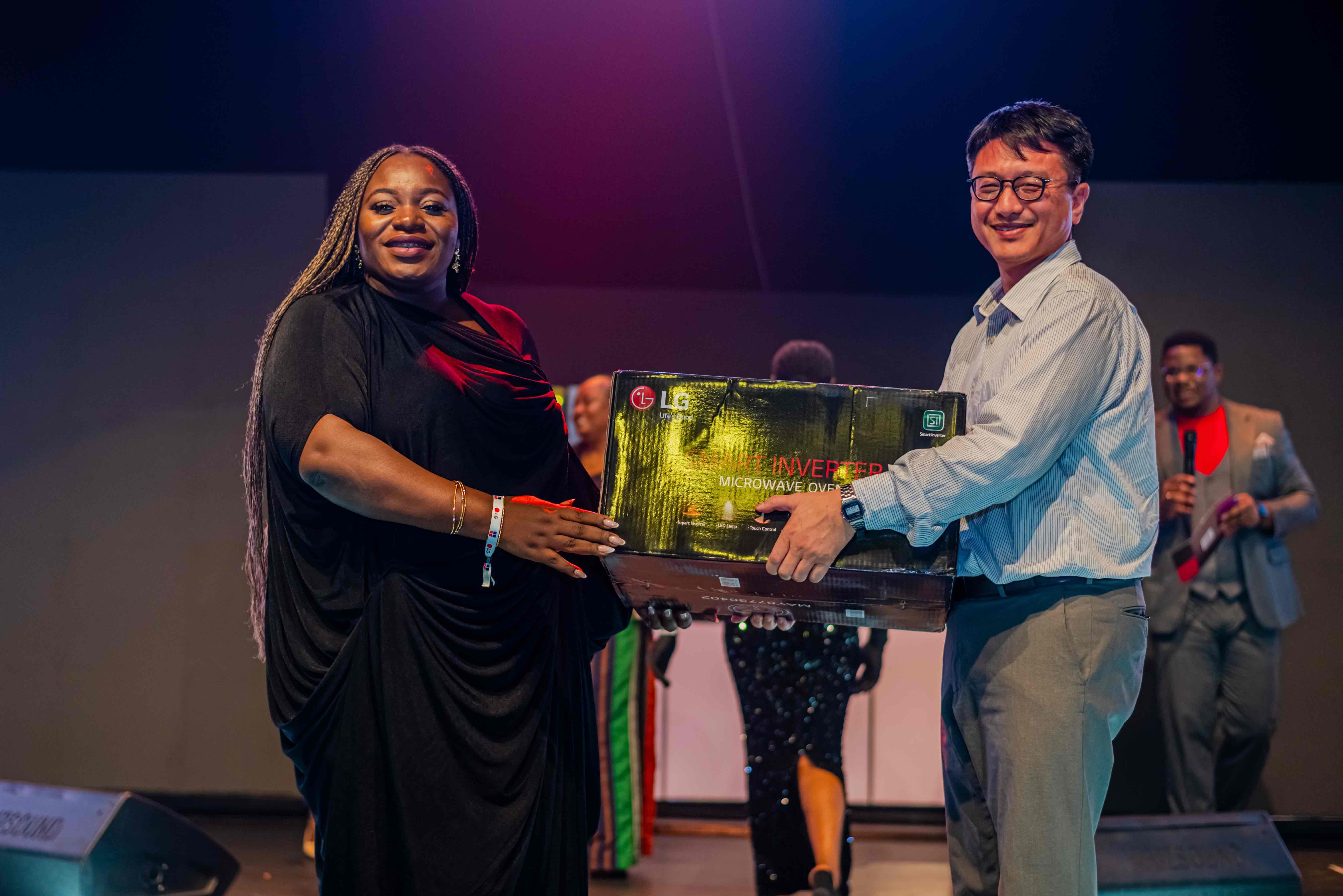 LG Electronics Unveils Revolutionary MoodUP™ Refrigerator in Nigeria Redefining Kitchen Innovation with Color, Connectivity, and Customization