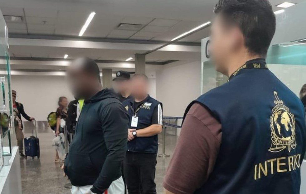 Romance scam: Nigerian arrested in Argentina for defrauding thousands of women