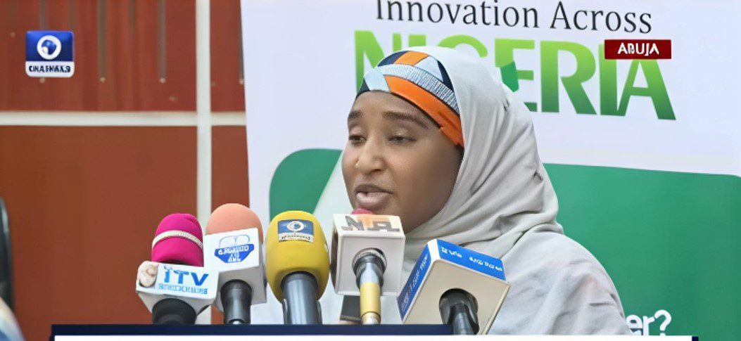 Ministre d'État à l'Éducation, Prof Suwaiba Sa'id Ahmad,