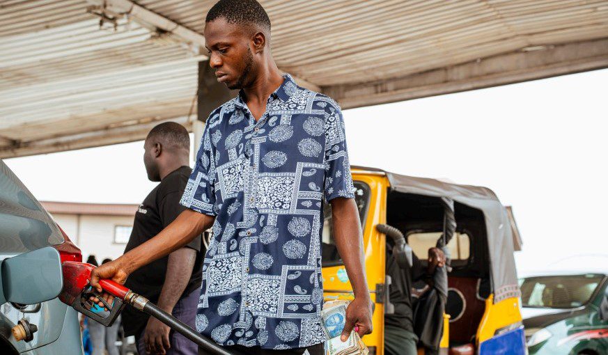 Digital payment: Transacations in Fuel Station