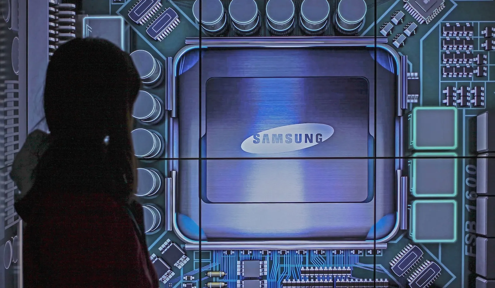 Samsung crosses $1 trillion valuation as AI chip demands surge