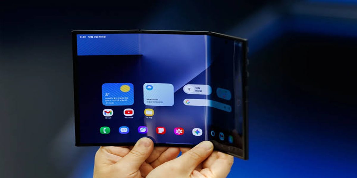 Foldable