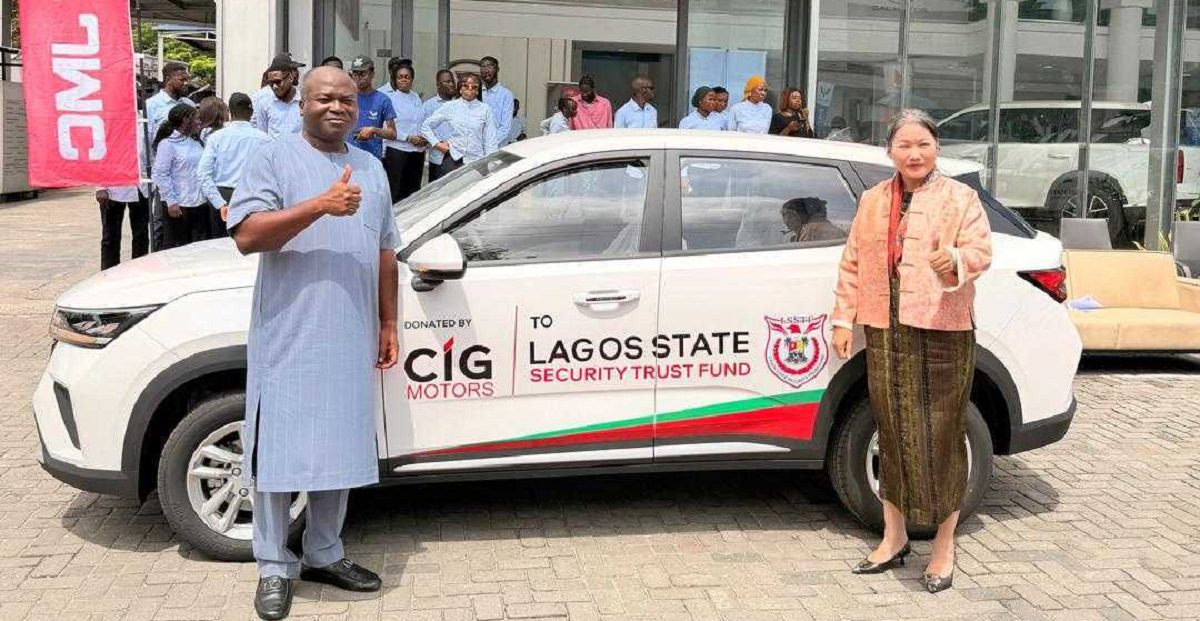 LagRide parent company donates 10 vehicles worth ₦300m to enhance security in Lagos