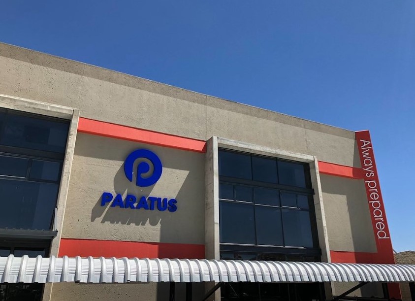 Paratus