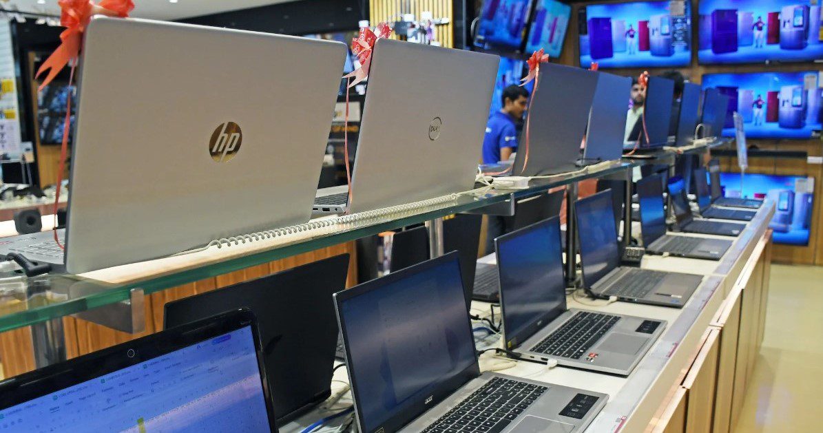 PC Shipments